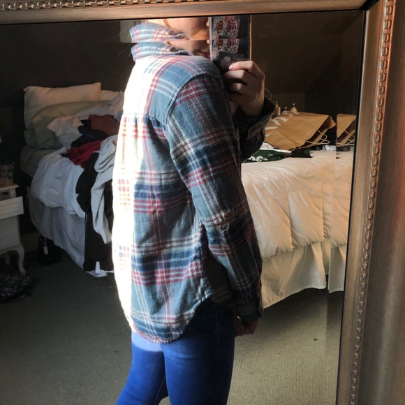 American Eagle plaid shirt - Picture 2 of 4